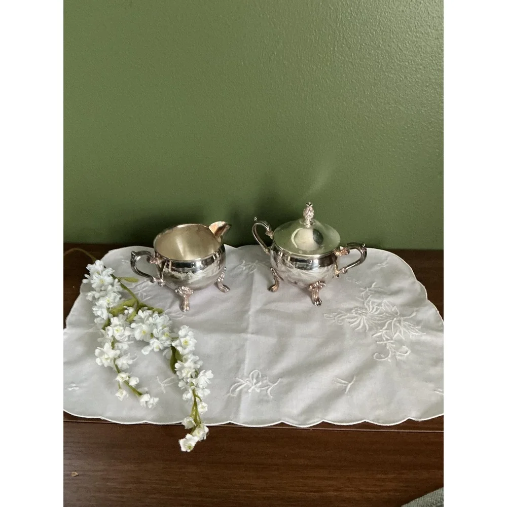 Sheridan Silver on Copper Cream and Sugar Set Taunton Silversmiths Lion Paw Feet